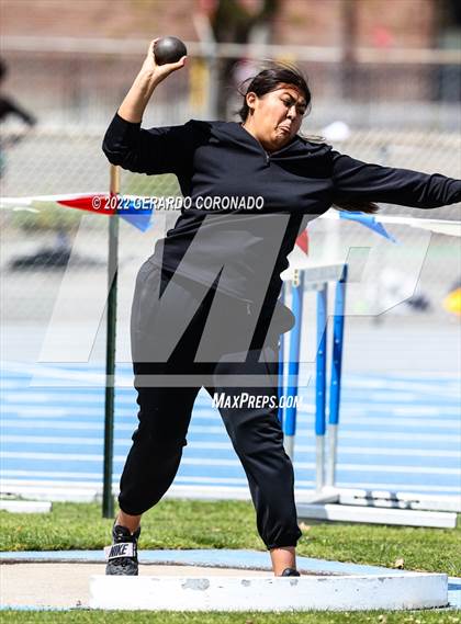 Thumbnail 3 in Carl L Chandler V Invitational photogallery.