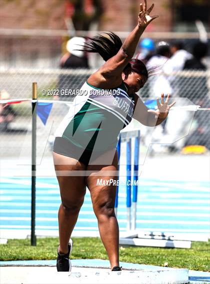 Thumbnail 2 in Carl L Chandler V Invitational photogallery.