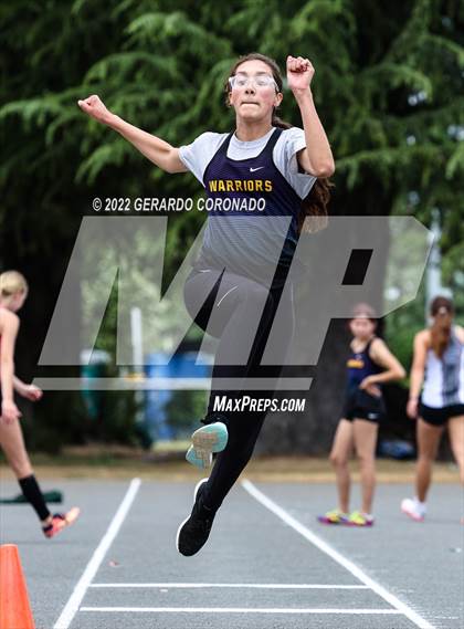 Thumbnail 3 in Carl L Chandler V Invitational photogallery.