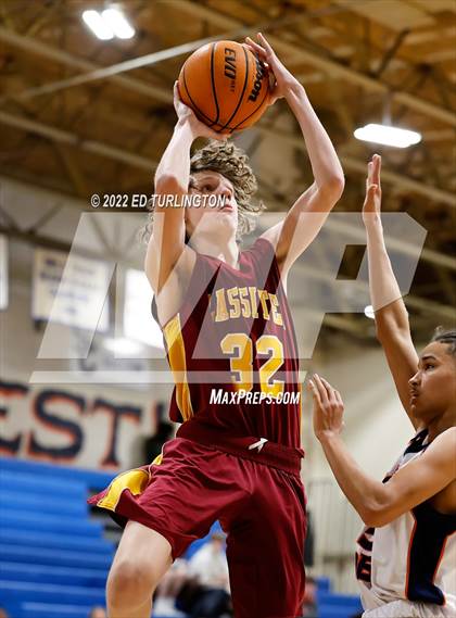 Thumbnail 1 in Lassiter @ South Cobb photogallery.