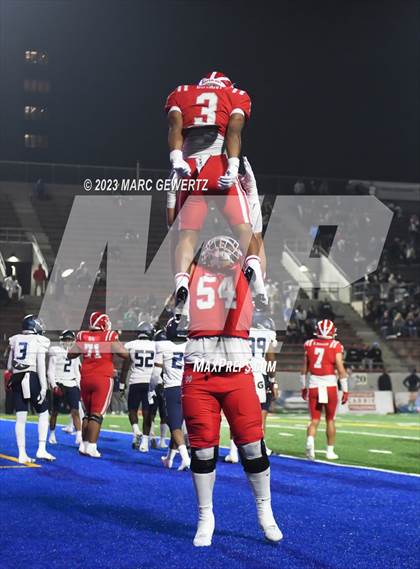Thumbnail 3 in Sierra Canyon @ Mater Dei (CIF SS Division 1 Semifinal) photogallery.