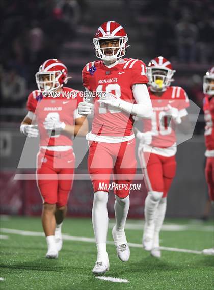 Thumbnail 2 in Sierra Canyon @ Mater Dei (CIF SS Division 1 Semifinal) photogallery.