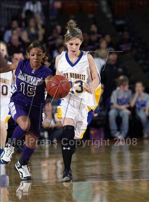 Thumbnail 2 in Rochelle vs. Kennard (UIL 1A Semifinals) photogallery.