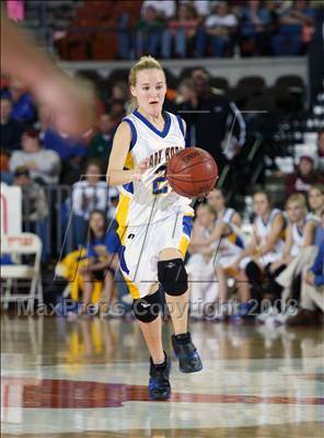 Thumbnail 3 in Rochelle vs. Kennard (UIL 1A Semifinals) photogallery.