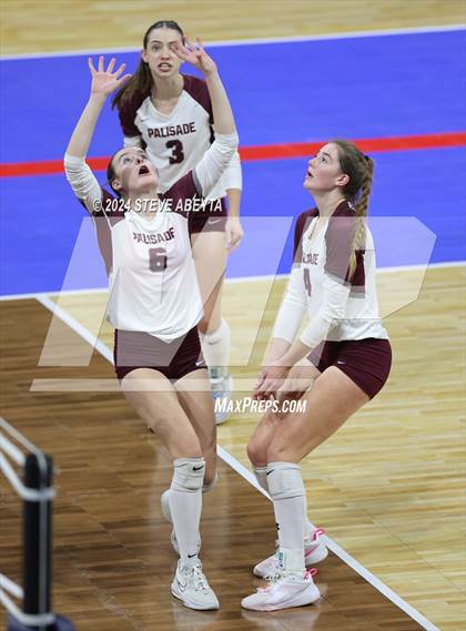 Thumbnail 1 in Palisade vs. Montrose (CHSAA 4A First Round Elimination Bracket) photogallery.