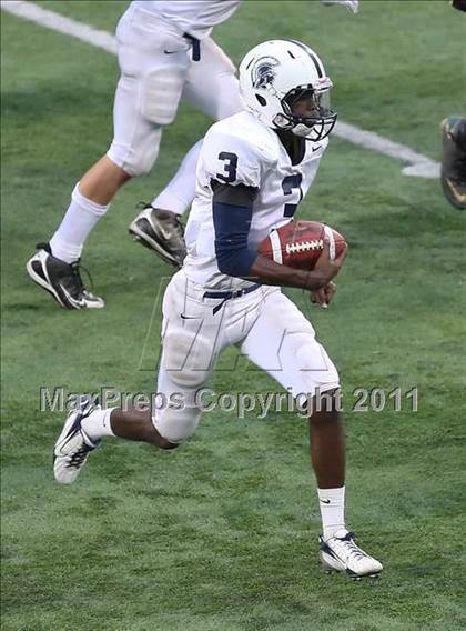 Thumbnail 1 in Gates Chili vs. Rush-Henrietta (Section 5 Class AA Semifinal) photogallery.