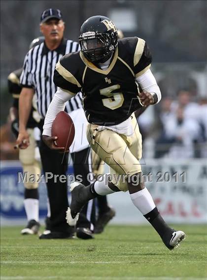 Thumbnail 1 in Gates Chili vs. Rush-Henrietta (Section 5 Class AA Semifinal) photogallery.