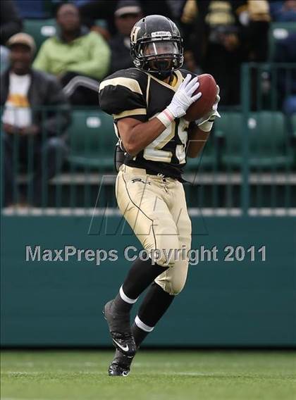 Thumbnail 2 in Gates Chili vs. Rush-Henrietta (Section 5 Class AA Semifinal) photogallery.