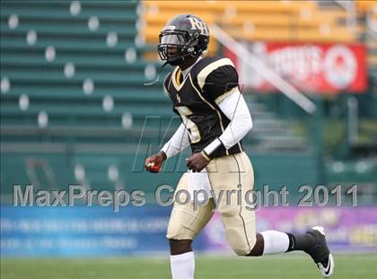 Thumbnail 1 in Gates Chili vs. Rush-Henrietta (Section 5 Class AA Semifinal) photogallery.