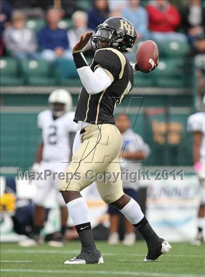 Thumbnail 3 in Gates Chili vs. Rush-Henrietta (Section 5 Class AA Semifinal) photogallery.