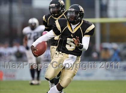 Thumbnail 1 in Gates Chili vs. Rush-Henrietta (Section 5 Class AA Semifinal) photogallery.