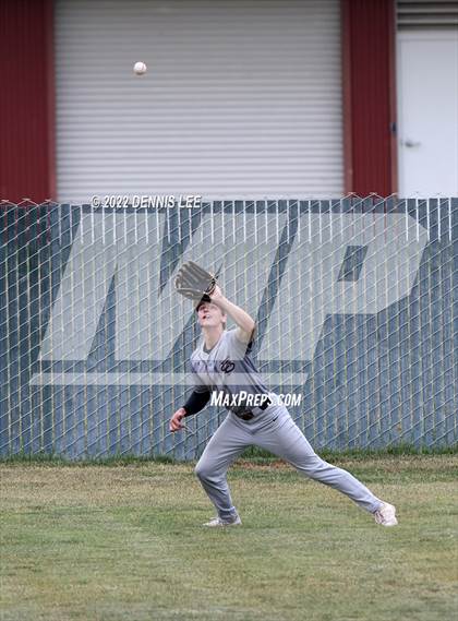 Thumbnail 1 in Saint Francis @ De La Salle (CIF NorCal Region D1 Final) photogallery.