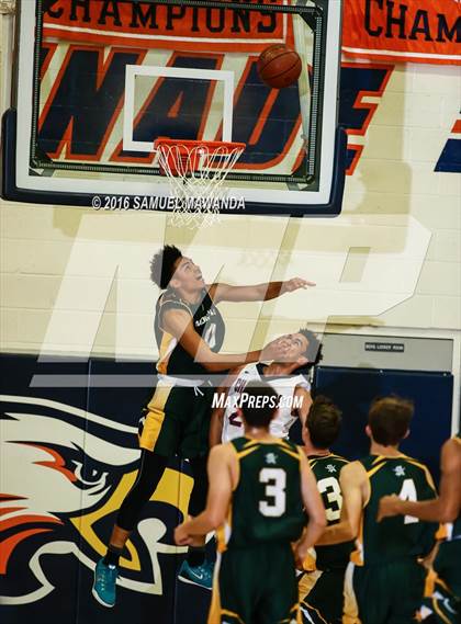 Thumbnail 2 in Chaminade vs Moorpark (West Valley Thanksgiving Tip-Off Classic) photogallery.