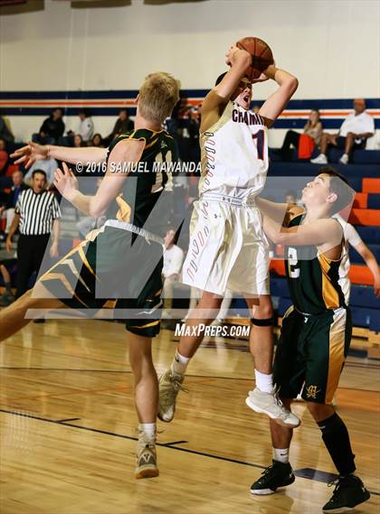 Thumbnail 3 in Chaminade vs Moorpark (West Valley Thanksgiving Tip-Off Classic) photogallery.