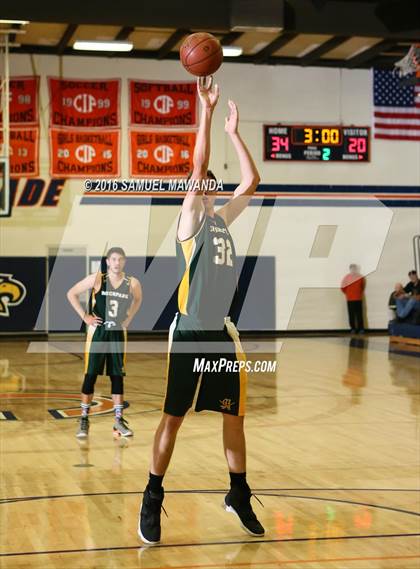 Thumbnail 3 in Chaminade vs Moorpark (West Valley Thanksgiving Tip-Off Classic) photogallery.