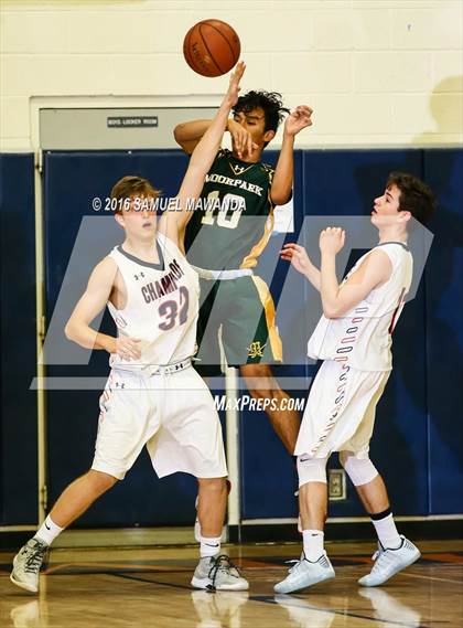 Thumbnail 3 in Chaminade vs Moorpark (West Valley Thanksgiving Tip-Off Classic) photogallery.