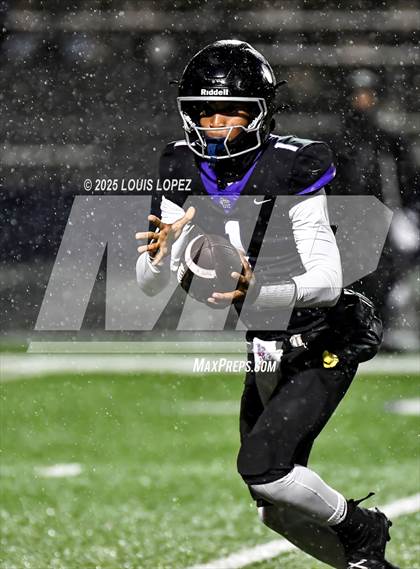 Thumbnail 3 in Murrieta Valley @ Rancho Cucamonga (CIF SS Division 2 Quarterfinal) photogallery.