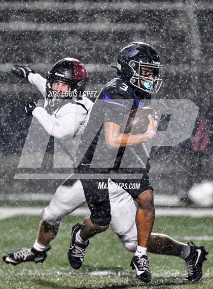 Thumbnail 3 in Murrieta Valley @ Rancho Cucamonga (CIF SS Division 2 Quarterfinal) photogallery.