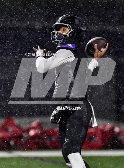 Thumbnail 3 in Murrieta Valley @ Rancho Cucamonga (CIF SS Division 2 Quarterfinal) photogallery.