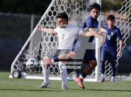 Thumbnail 3 in El Camino Real vs Birmingham photogallery.