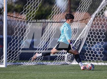 Thumbnail 2 in El Camino Real vs Birmingham photogallery.