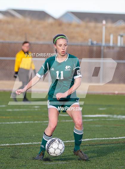 Thumbnail 3 in Bear Creek vs. Discovery Canyon photogallery.