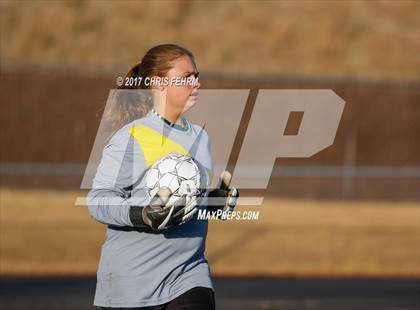 Thumbnail 2 in Bear Creek vs. Discovery Canyon photogallery.