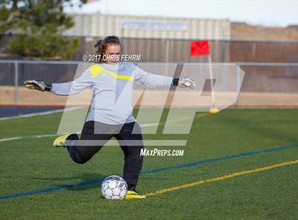 Thumbnail 1 in Bear Creek vs. Discovery Canyon photogallery.