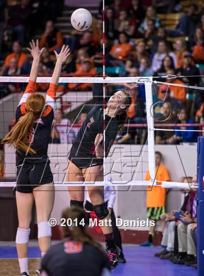 Thumbnail 2 in Lewis-Palmer vs. Ponderosa (CHSAA 4A Final) photogallery.