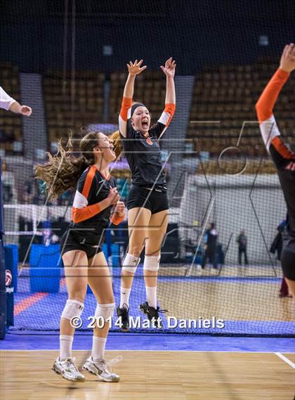 Thumbnail 1 in Lewis-Palmer vs. Ponderosa (CHSAA 4A Final) photogallery.