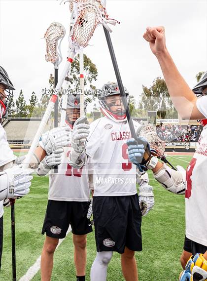 Thumbnail 1 in Mater Dei Catholic vs. Classical Academy (CIF SDS Division III Final) photogallery.