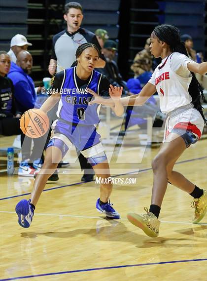 Thumbnail 2 in Munroe vs. Grind Prep (She Got Game Classic) photogallery.