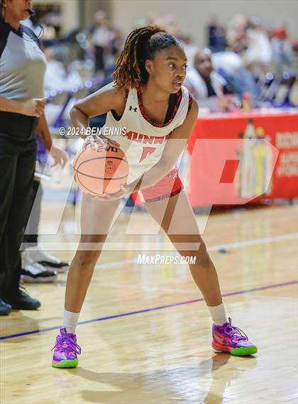 Thumbnail 1 in Munroe vs. Grind Prep (She Got Game Classic) photogallery.