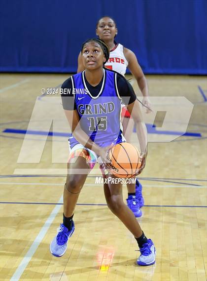 Thumbnail 2 in Munroe vs. Grind Prep (She Got Game Classic) photogallery.