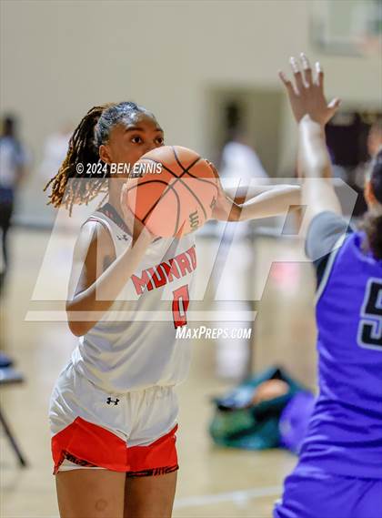 Thumbnail 2 in Munroe vs. Grind Prep (She Got Game Classic) photogallery.