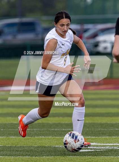 Thumbnail 3 in O'Fallon @ Belleville West photogallery.