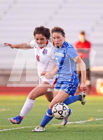 Thumbnail 1 in St. Ignatius vs Presentation (CIF CCS D2 Semifinal) photogallery.
