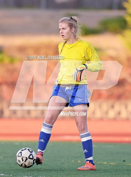 Thumbnail 1 in St. Ignatius vs Presentation (CIF CCS D2 Semifinal) photogallery.