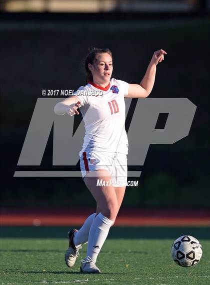 Thumbnail 2 in St. Ignatius vs Presentation (CIF CCS D2 Semifinal) photogallery.