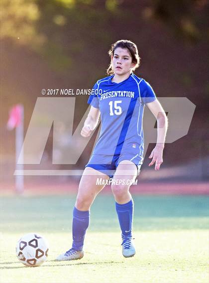 Thumbnail 1 in St. Ignatius vs Presentation (CIF CCS D2 Semifinal) photogallery.