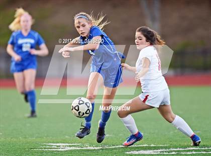 Thumbnail 2 in St. Ignatius vs Presentation (CIF CCS D2 Semifinal) photogallery.