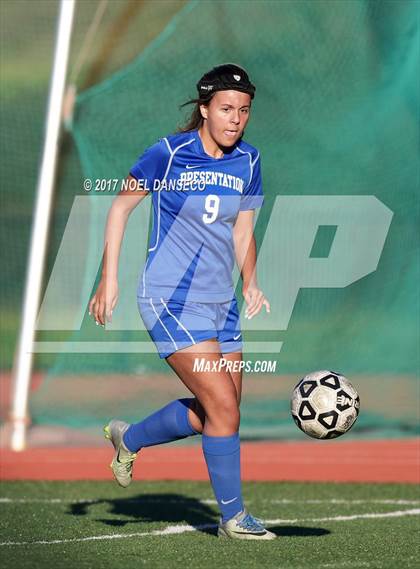 Thumbnail 1 in St. Ignatius vs Presentation (CIF CCS D2 Semifinal) photogallery.
