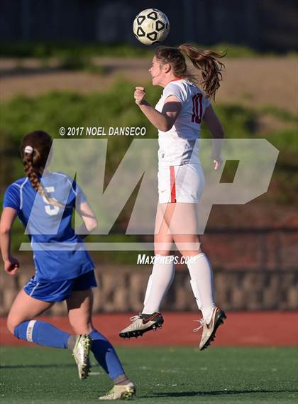 Thumbnail 1 in St. Ignatius vs Presentation (CIF CCS D2 Semifinal) photogallery.