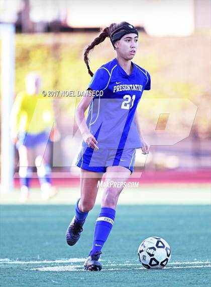 Thumbnail 2 in St. Ignatius vs Presentation (CIF CCS D2 Semifinal) photogallery.