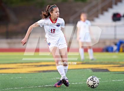 Thumbnail 2 in St. Ignatius vs Presentation (CIF CCS D2 Semifinal) photogallery.