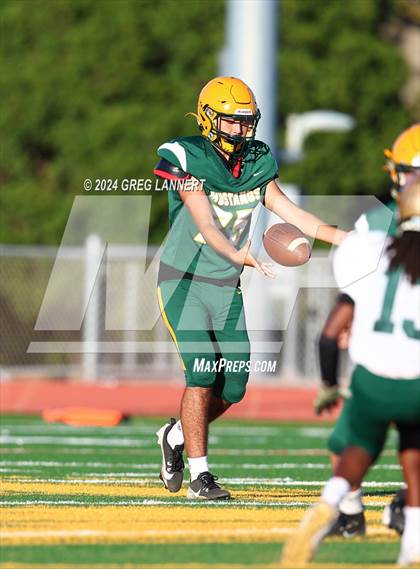 Thumbnail 2 in Moreau Catholic @ San Marin photogallery.