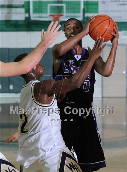 Thumbnail 2 in Eastside vs West Ranch (Canyon Classic) photogallery.
