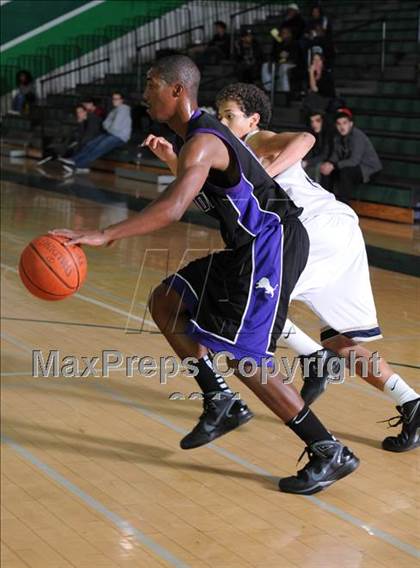 Thumbnail 1 in Eastside vs West Ranch (Canyon Classic) photogallery.