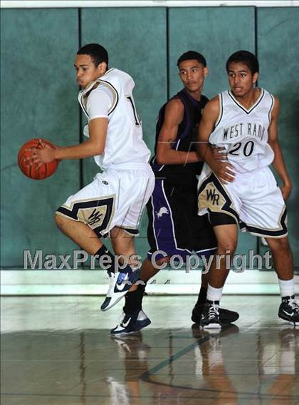 Thumbnail 3 in Eastside vs West Ranch (Canyon Classic) photogallery.