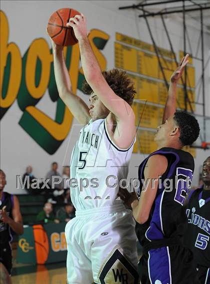 Thumbnail 2 in Eastside vs West Ranch (Canyon Classic) photogallery.